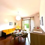Portiglioni-cipressi Apartamento *