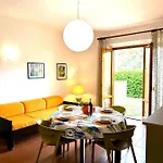 Portiglioni-cipressi Apartamento