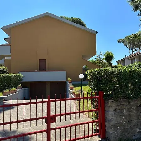 Apartment Portiglioni-cipressi