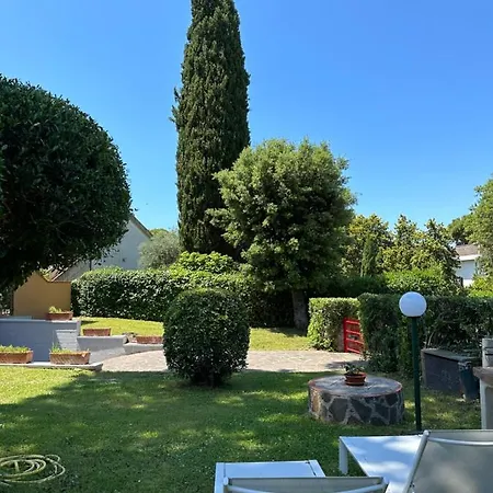 Apartment Portiglioni-cipressi