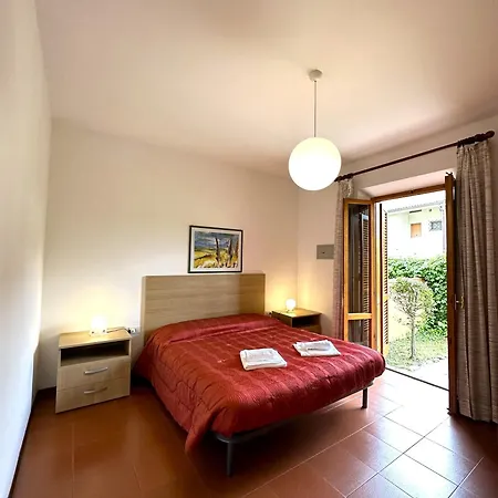 Apartment Portiglioni-cipressi *