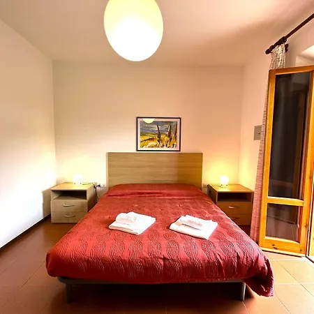Apartment Portiglioni-cipressi *